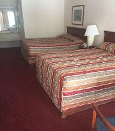 Econo Lodge Brunswick I-95 Buitenkant foto